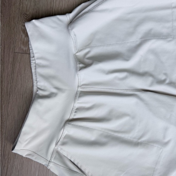 Old Navy Women's Cream Leggings - Picture 3 of 4